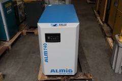 Gebrauchter ALM 740 Druckluftkältetrockner von ALMIG bis 11,33 m³/min