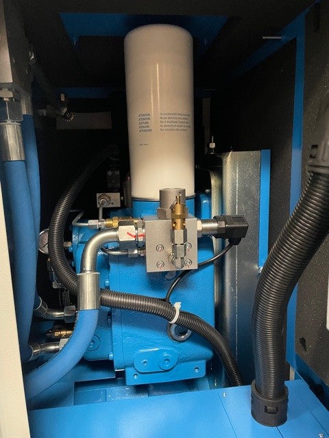 ALMIG BELT 8 XP 270 RD Druckluft Schraubenkompressor mit Behälter & Trockner