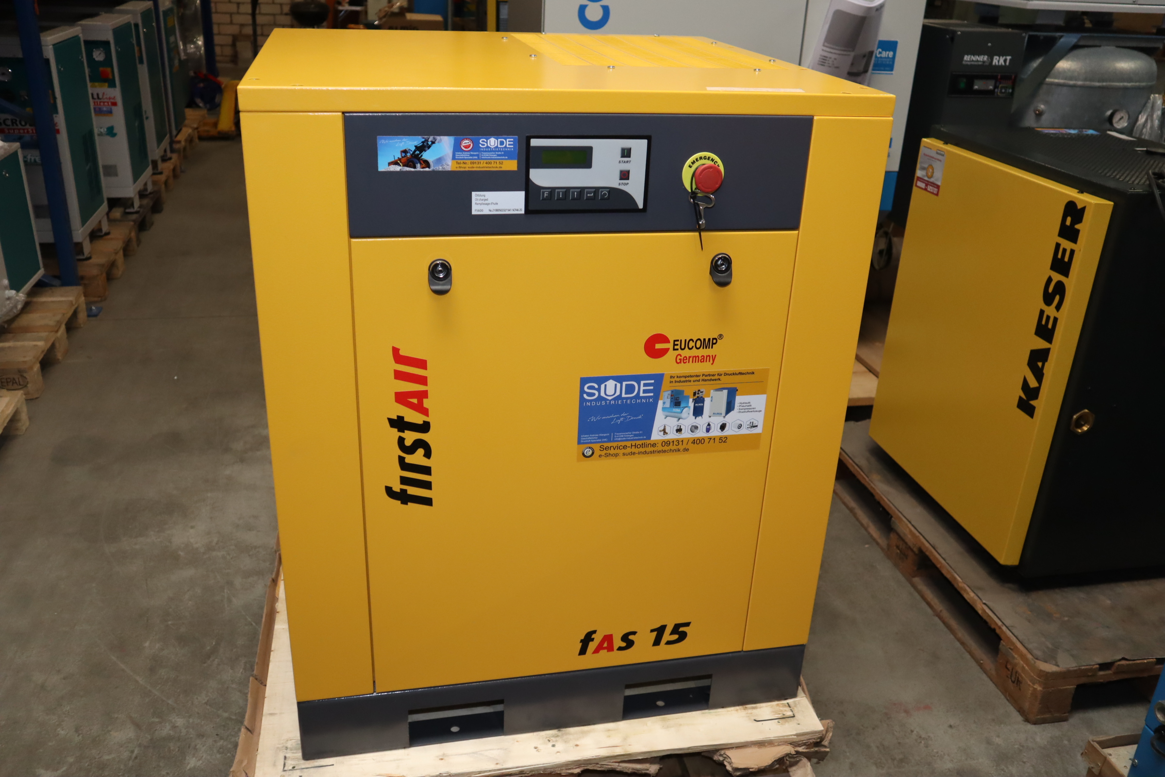 15 kW Schraubenkompressor FirstAir FAS15 Werkstattkompressor