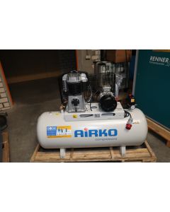 Kolbenkompressor Druckluftkompressor Airko Maxxi 4 D-270 liegend