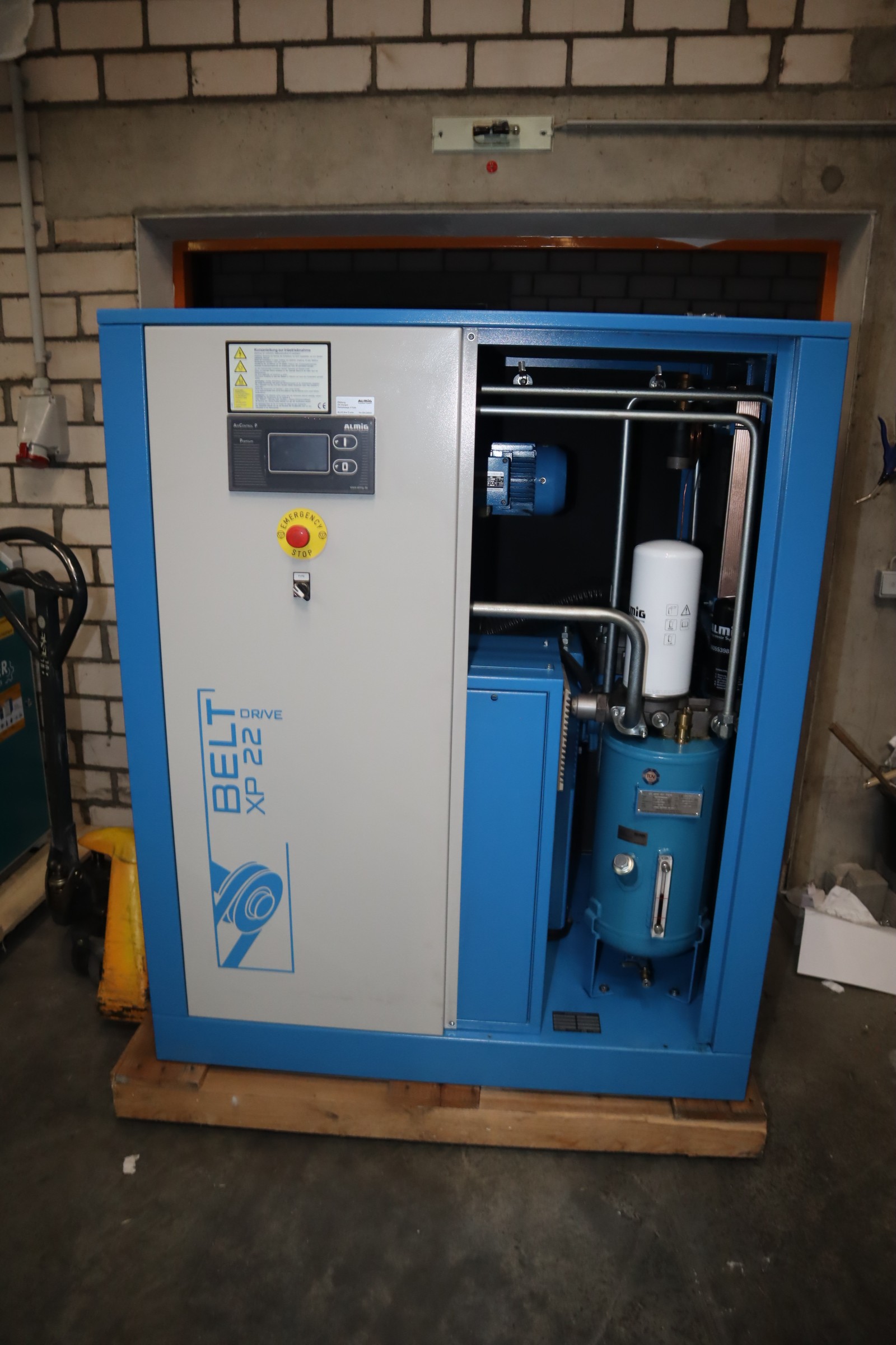 Almig BELT XP 22 - Schraubenkompressor 8 bar