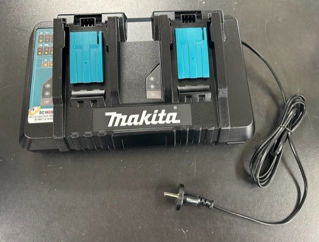 MAKITA DC18RD Doppel-Schnellladegerät