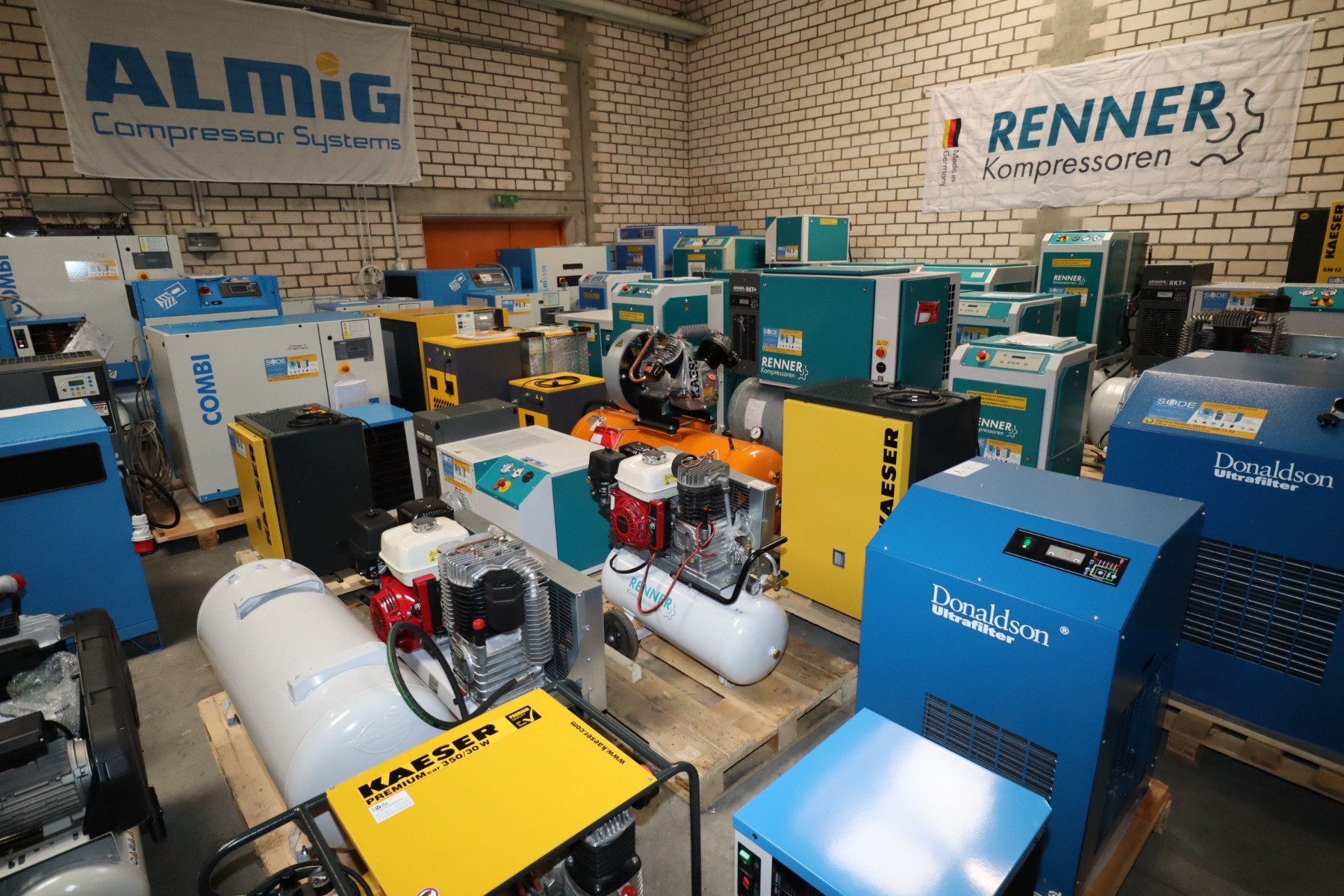 ALMIG F-DRIVE 11 variabler 11 kW Schraubenkompressor